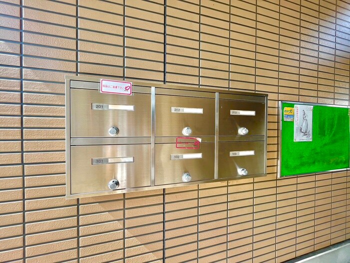 物件外観写真6　(建物設備)