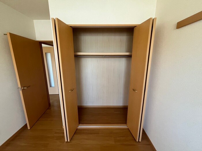物件内観写真18　(収納)