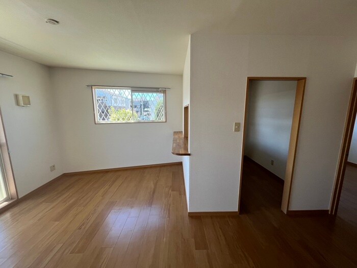 物件内観写真19　(居室)