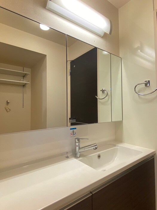 物件内観写真10　(洗面)