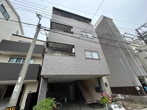 メゾンフィロミ－ナ外観写真