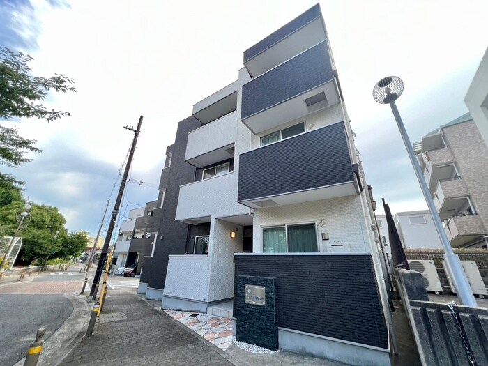 物件外観写真1　(外観写真)