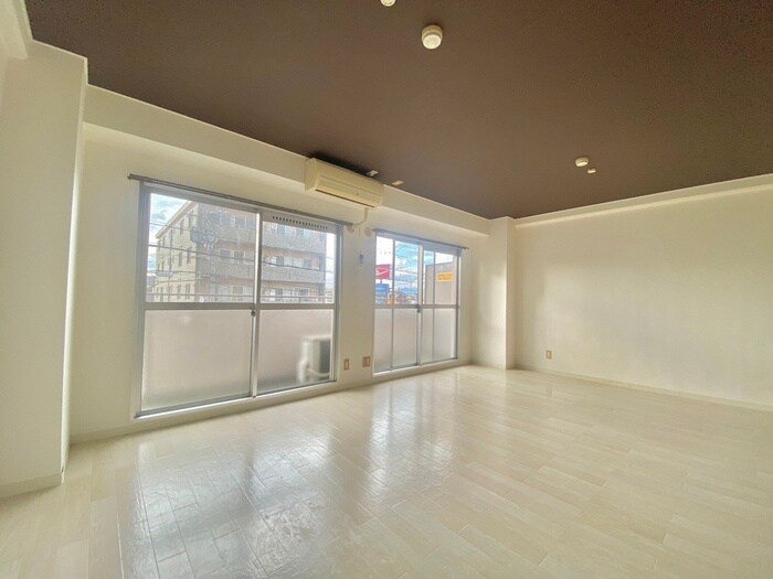 物件内観写真17　(居室)