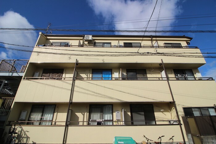 物件外観写真6　(外観写真)