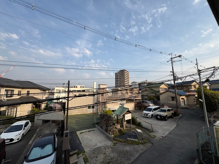 物件内観写真18　(室内からの展望)