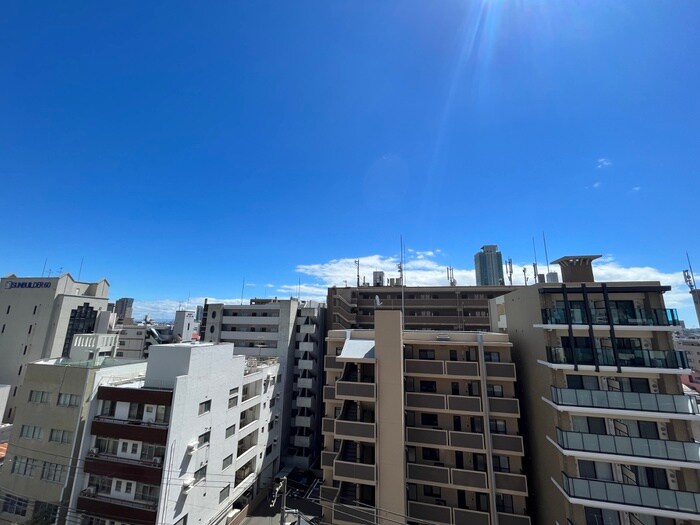 物件内観写真20　(室内からの展望)