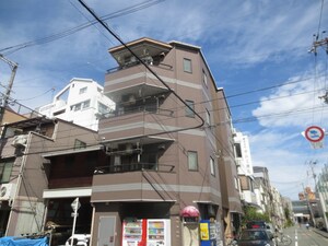 コ－ポＦ＆Ｓ外観写真