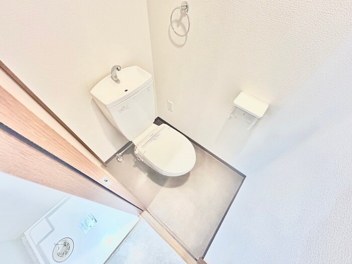 物件内観写真15　(トイレ)