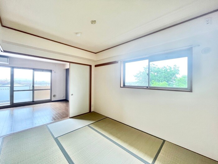 物件内観写真9　(居室)