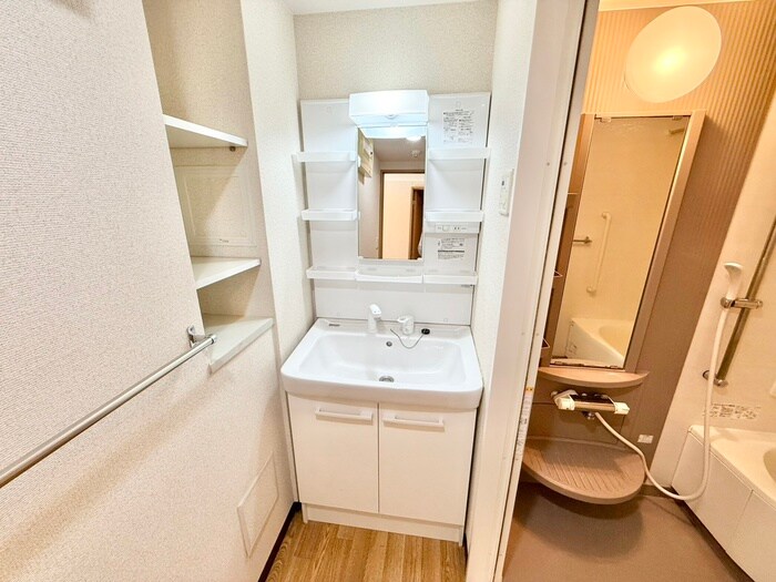 物件内観写真14　(洗面)