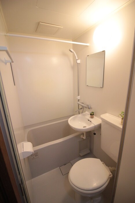 物件内観写真10　(バス／シャワールーム等)