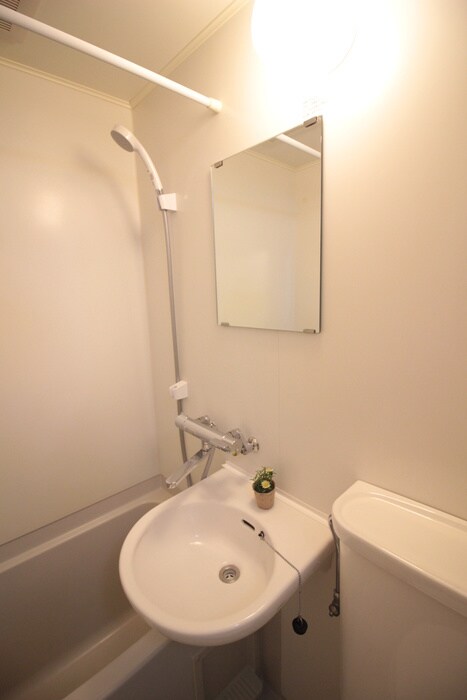 物件内観写真11　(洗面)