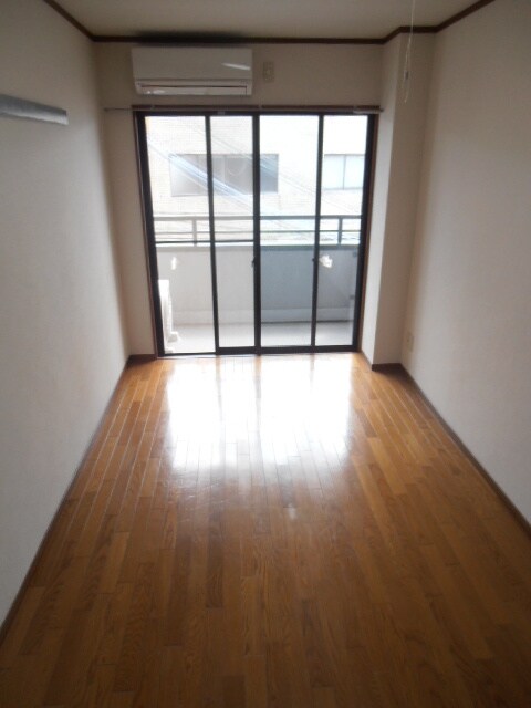 物件内観写真13　(居室)