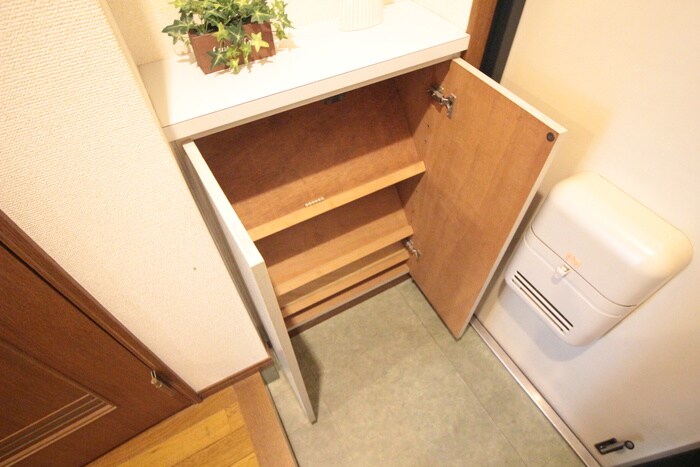 物件内観写真17　(靴箱)