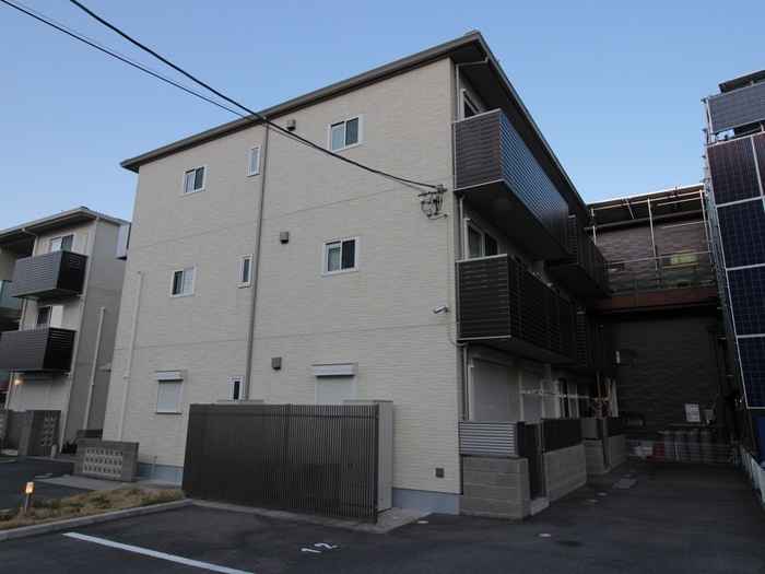 物件外観写真2　(外観写真)