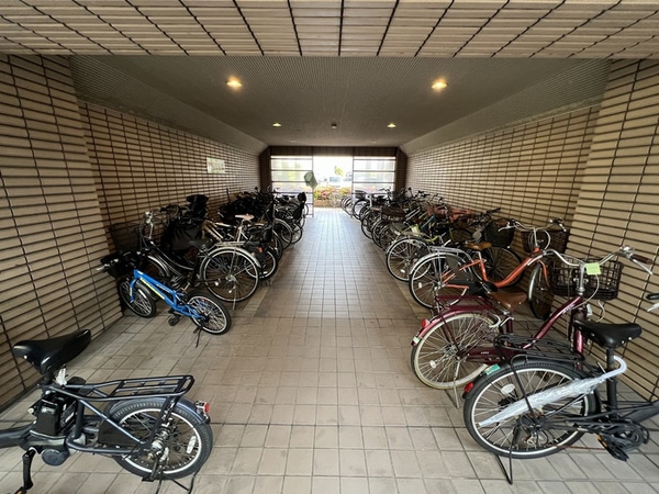 駐輪場