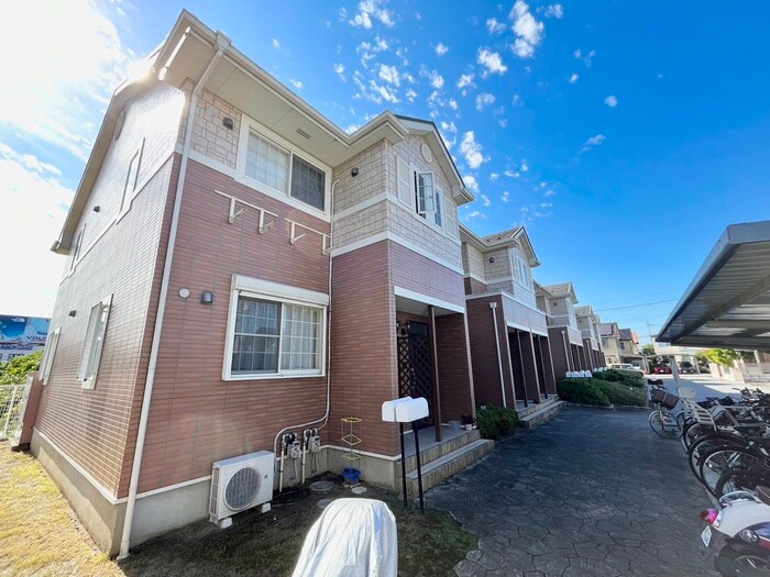 物件外観写真6　(外観写真)