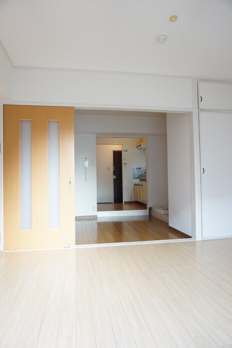 物件内観写真11　(居室)