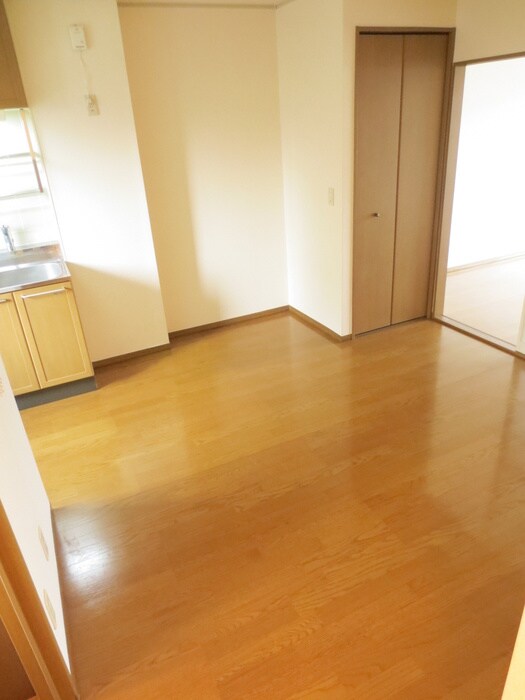 物件内観写真5　(居室)