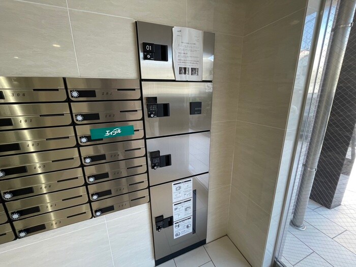 物件外観写真6　(建物設備)