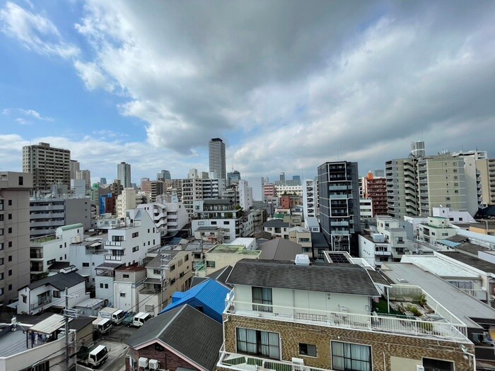 物件内観写真16　(室内からの展望)