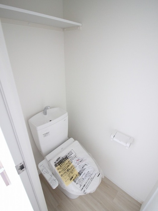 物件内観写真11　(トイレ)