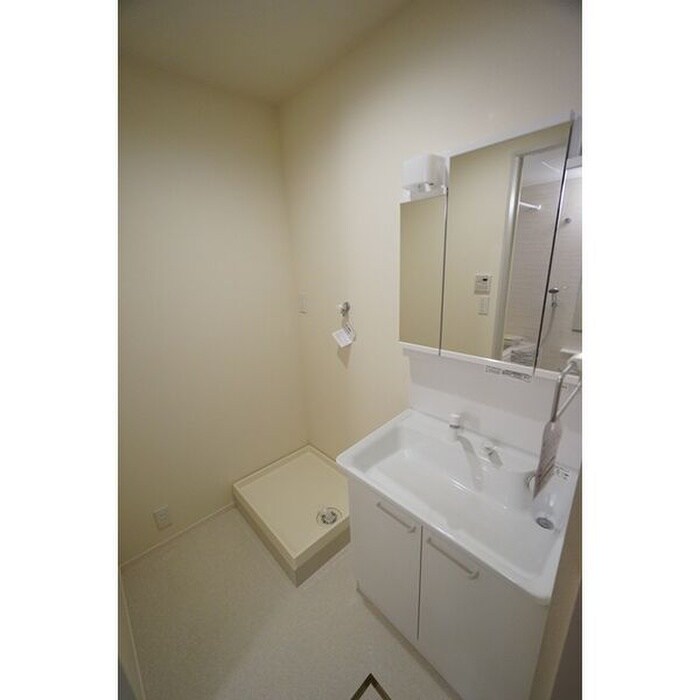 物件内観写真9　(洗面)