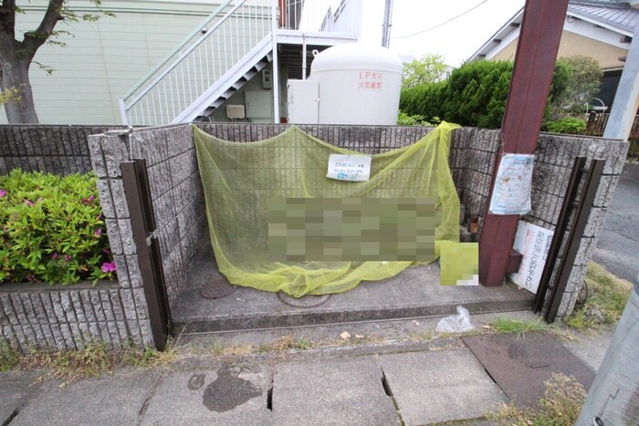 物件外観写真4　(建物設備)