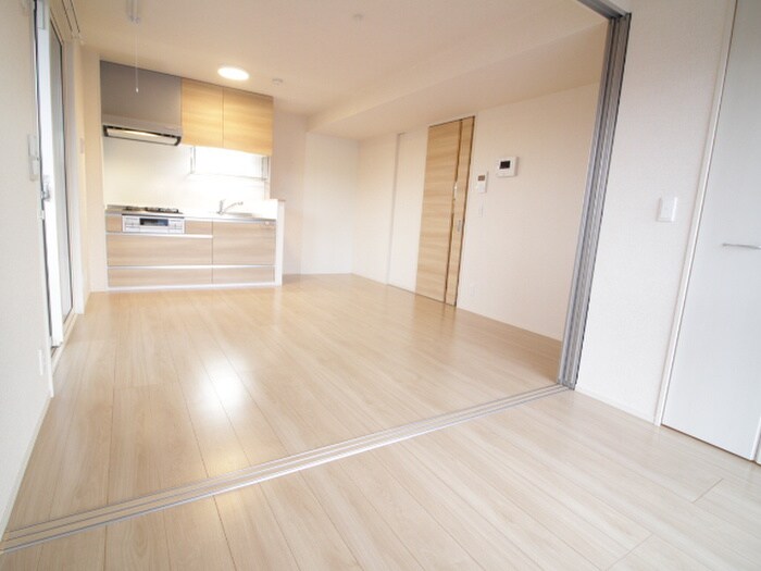 物件内観写真13　(居室)