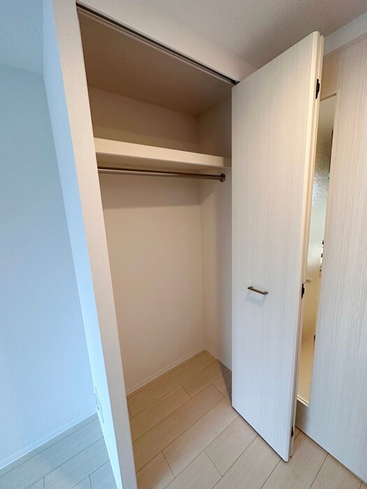 物件内観写真16　(収納)