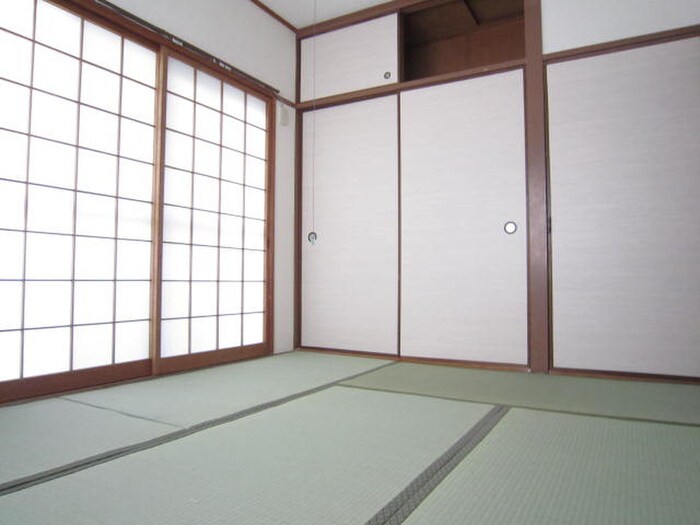 物件内観写真9　(居室)