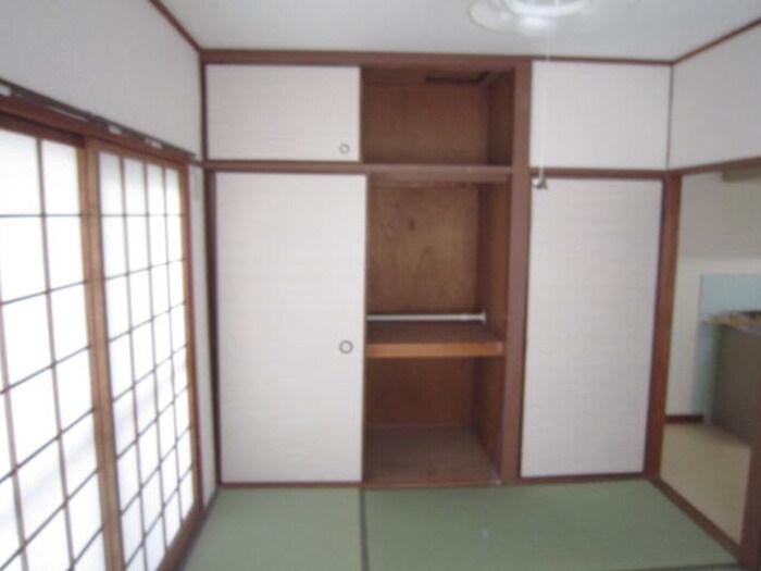 物件内観写真15　(収納)