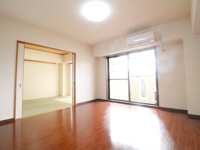 物件内観写真7　(居室)