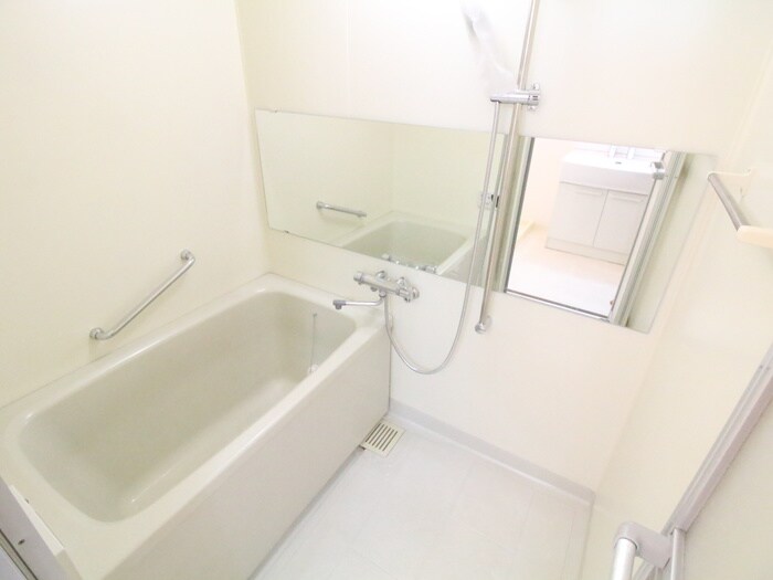 物件内観写真10　(バス／シャワールーム等)