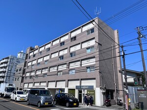 東山ハイツ外観写真