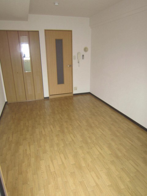 物件内観写真13　(居室)