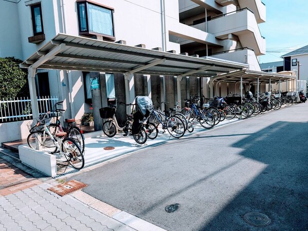 駐輪場
