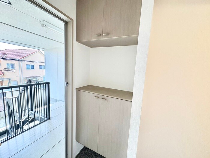 物件内観写真15　(靴箱)