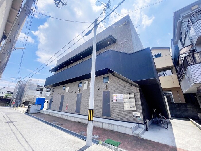 物件外観写真1　(外観写真)