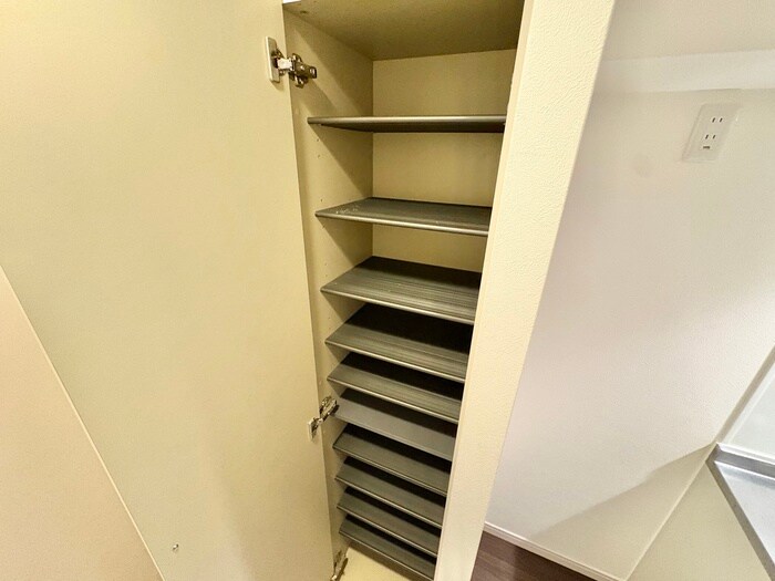 物件内観写真19　(靴箱)