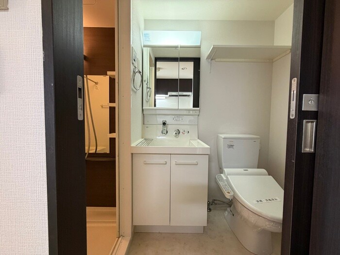 物件内観写真12　(洗面)