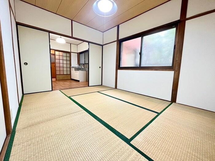 物件内観写真8　(居室)