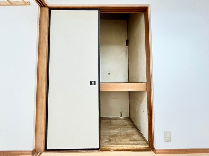 物件内観写真20　(収納)