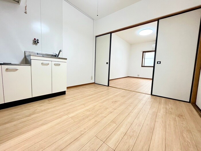 物件内観写真22　(居室)