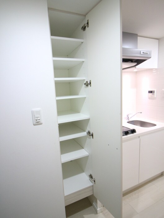 物件内観写真14　(靴箱)