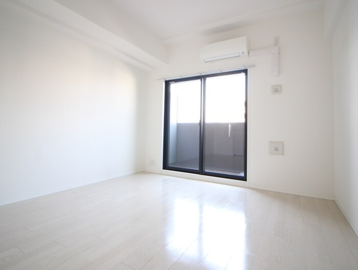 物件内観写真15　(居室)