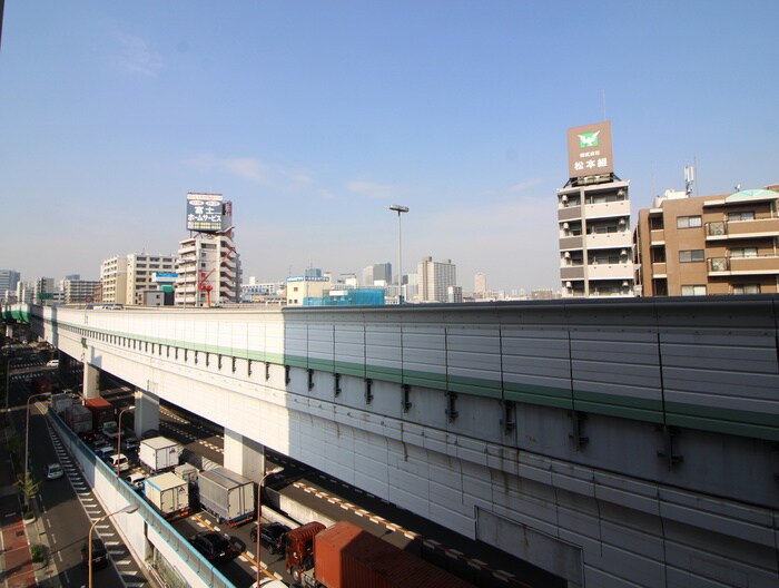 物件内観写真22　(室内からの展望)