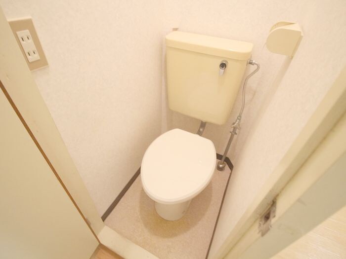 物件内観写真12　(トイレ)