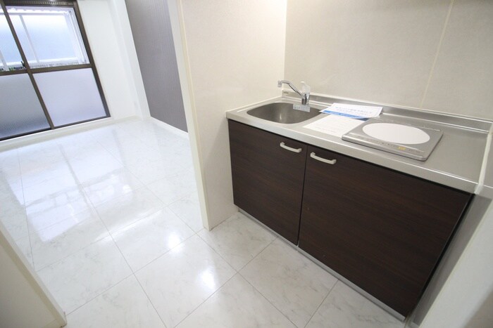 物件内観写真16　(廊下)