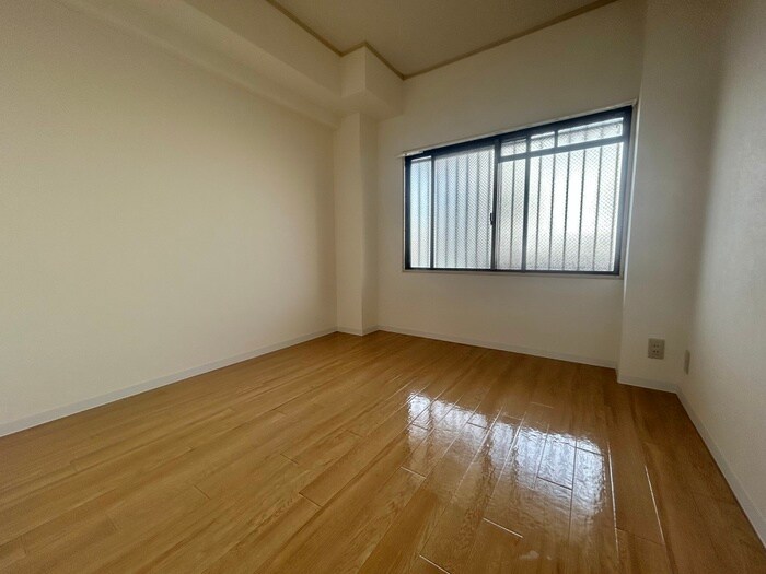 物件内観写真11　(居室)